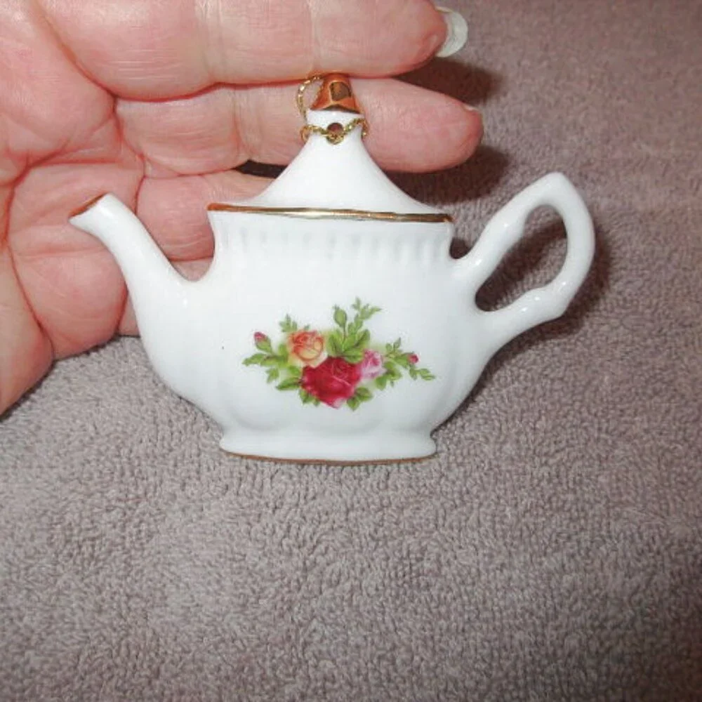 NOS Vtg Royal Albert China Teapot Christmas Ornament Holiday Country Roses Box
